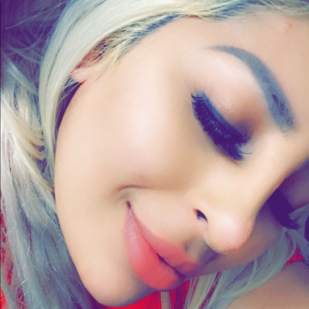 Meet your Posher, Carol